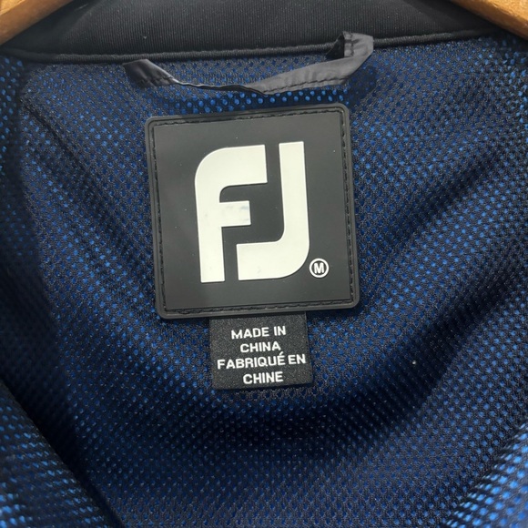 FootJoy medium nylon jacket Lightweight insulated golf - Picture 5 of 11